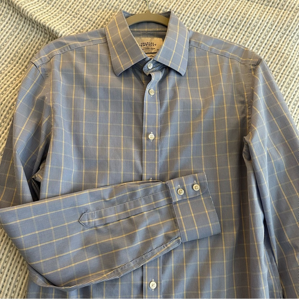 Charles Tyrwhitt Non-Iron Slim Fit Men’s Shirt